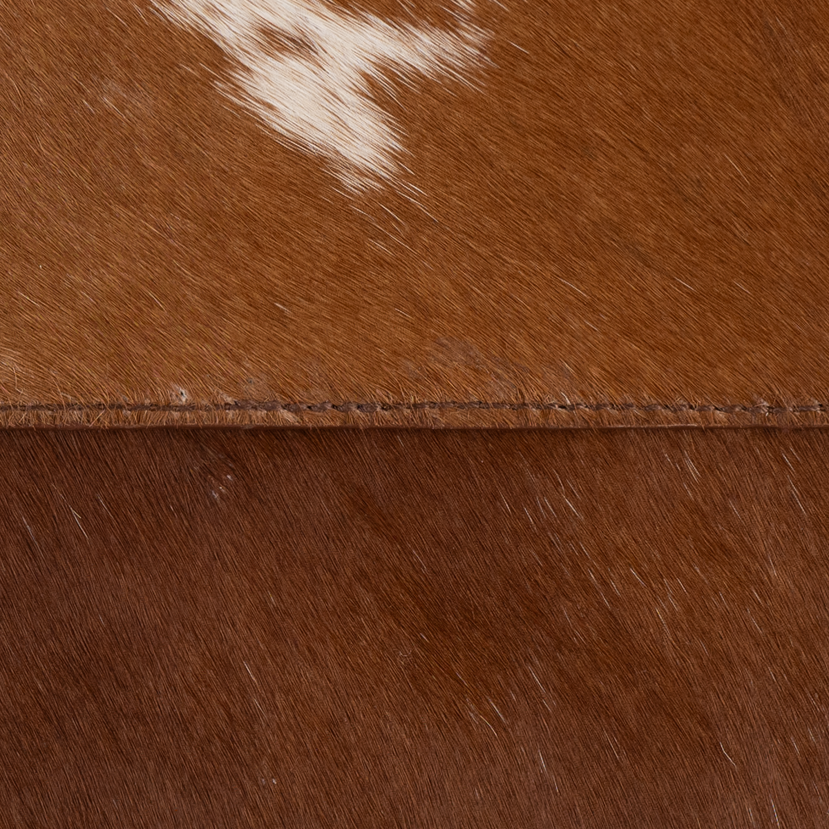 Oak cowhide laptop sleeve by ROUGH, detail view